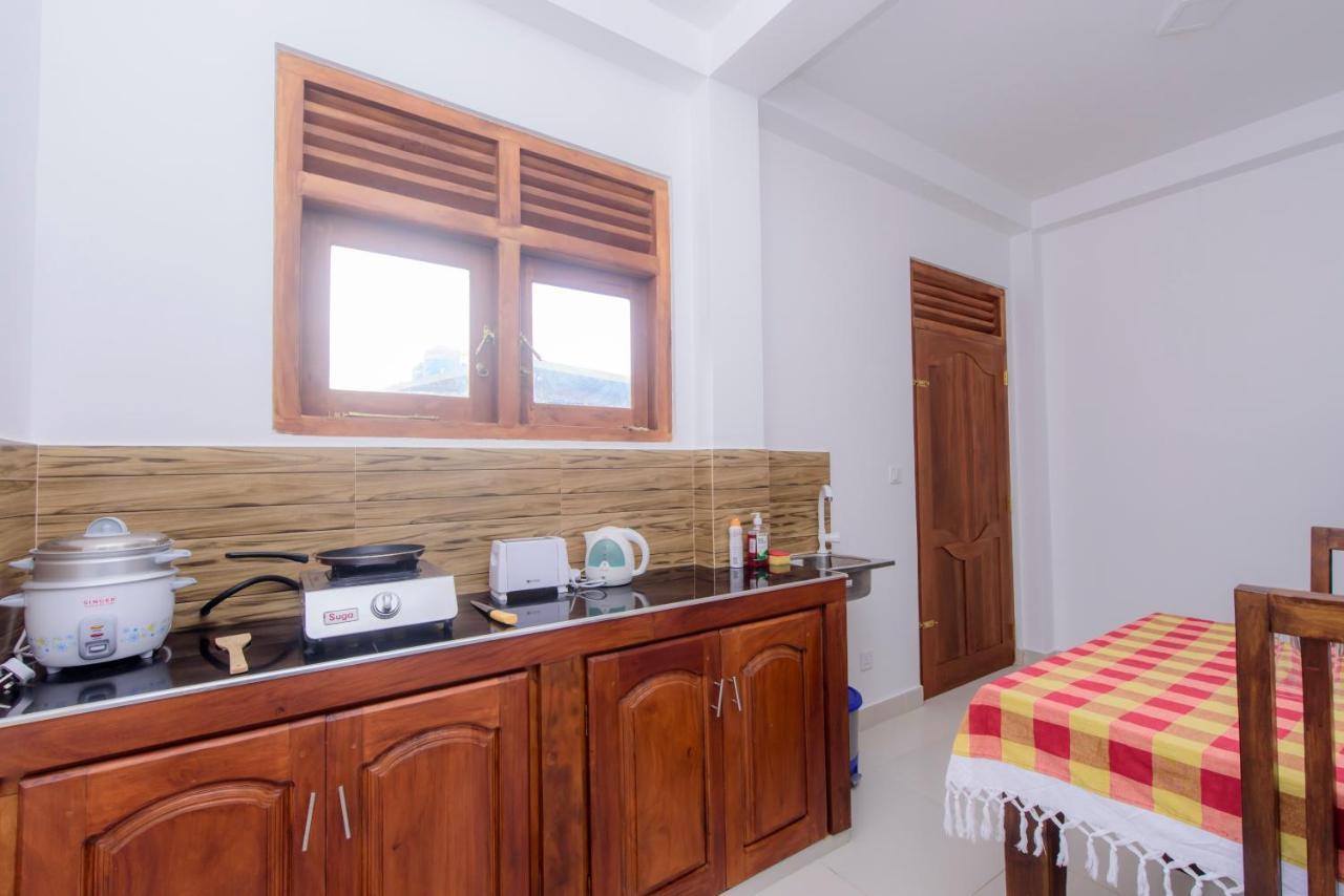 Scenery River Star Hotel Hikkaduwa Bagian luar foto