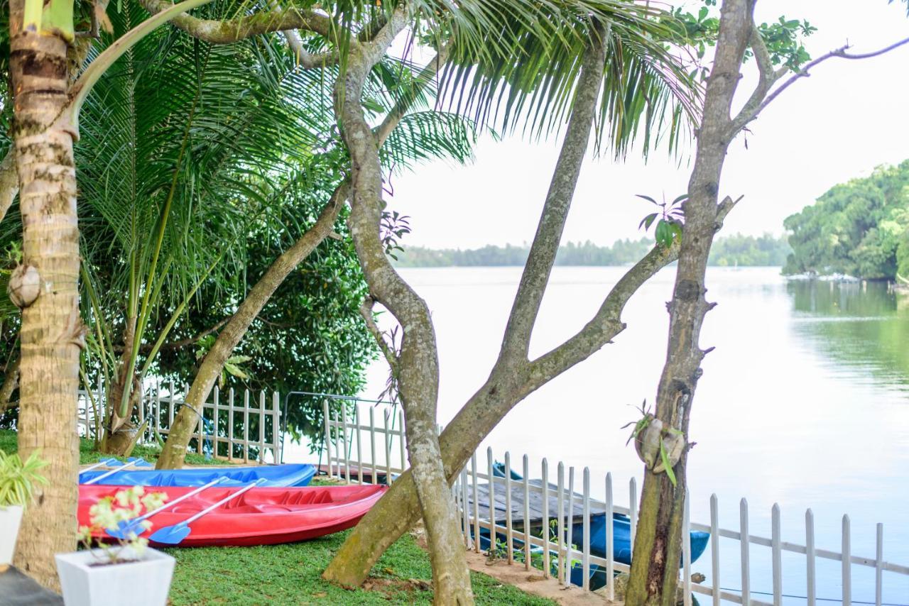 Scenery River Star Hotel Hikkaduwa Bagian luar foto