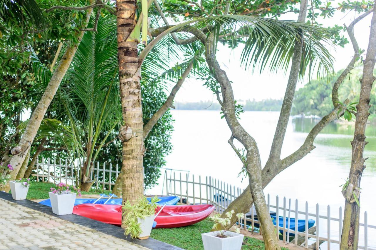Scenery River Star Hotel Hikkaduwa Bagian luar foto